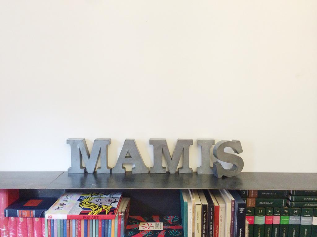 Mami'S Home Monti Рим Стая снимка